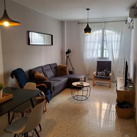 Apartamento Con Parking Gratis En El Centro De Malaga Exterior photo