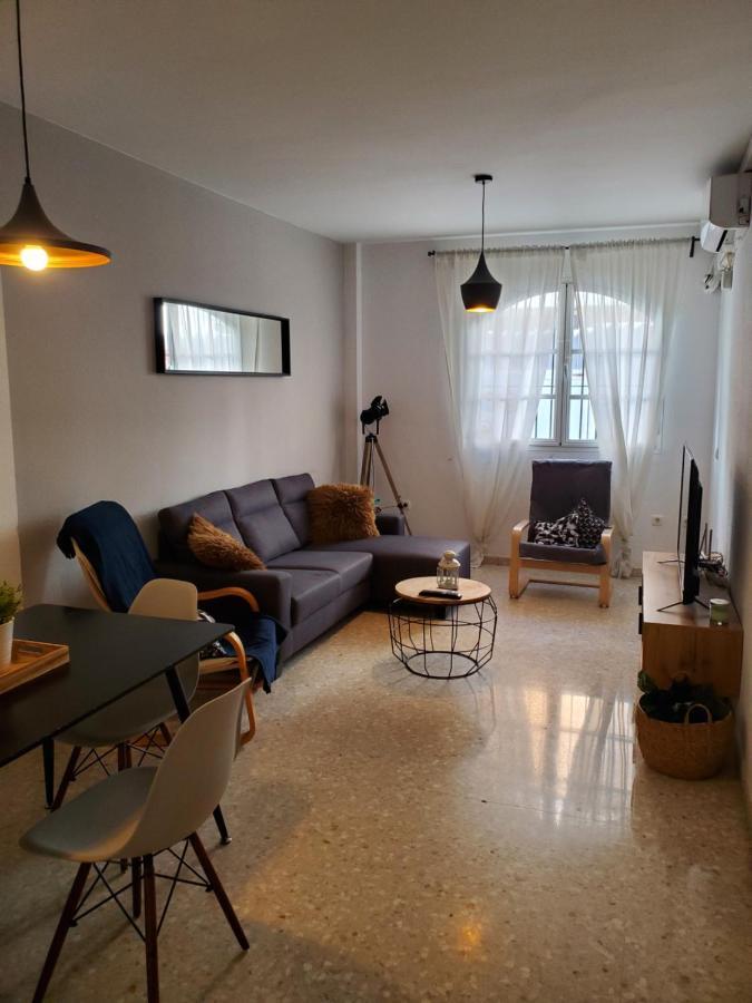 Apartamento Con Parking Gratis En El Centro De Malaga Exterior photo
